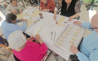 Cocinamos croissant .